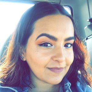 Meet your Posher, Ivy